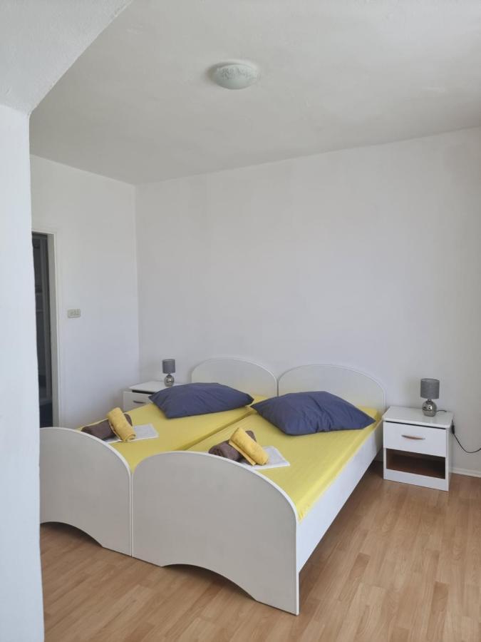Apartmani Alen Dinjiška Exterior foto